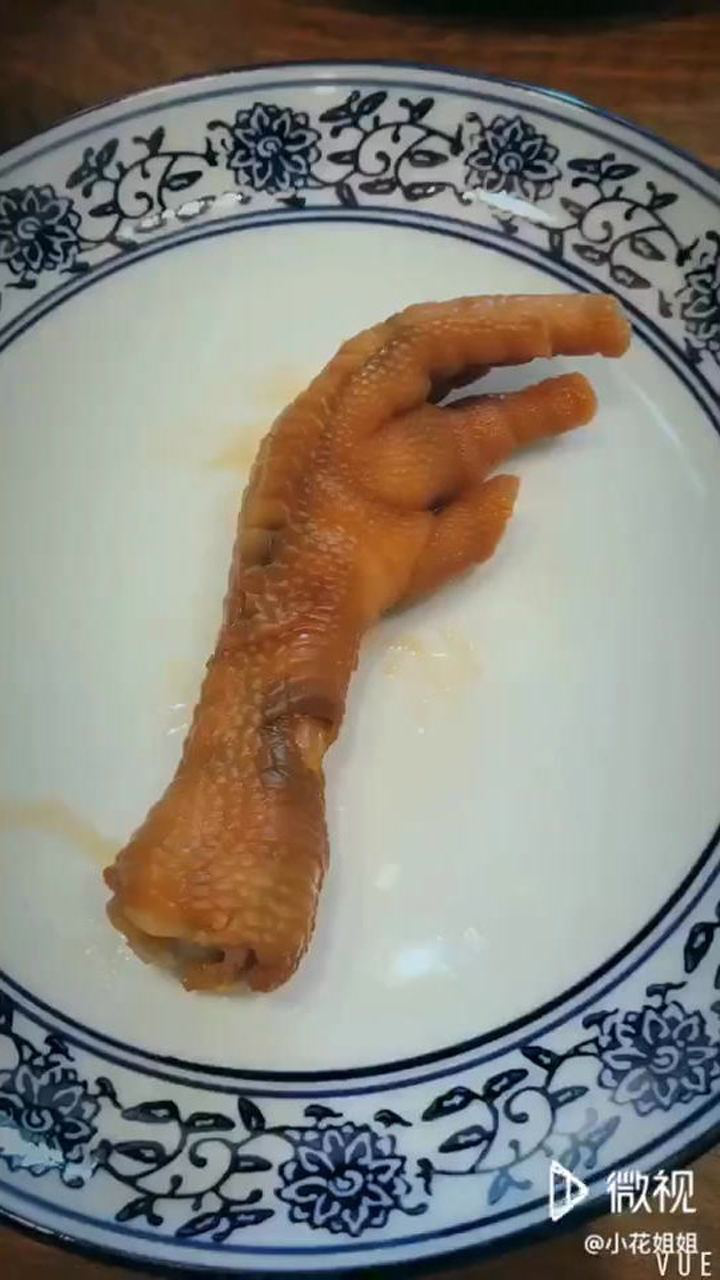 一只鸡爪的五杀