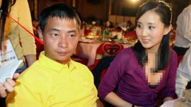 46岁李小双近况:身价过亿娇妻是歌手,无奈结婚16年至今无子