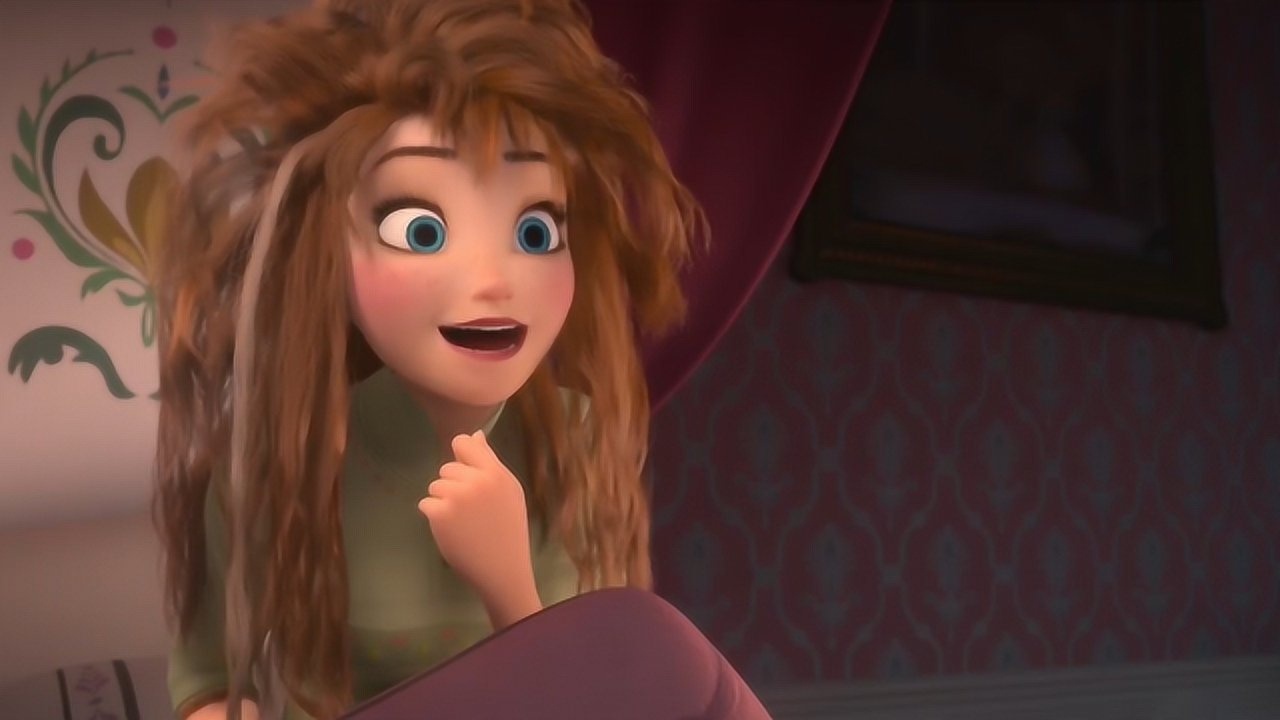 超可爱的安娜公主一听到明天是姐姐的加冕日兴奋的跳了起来