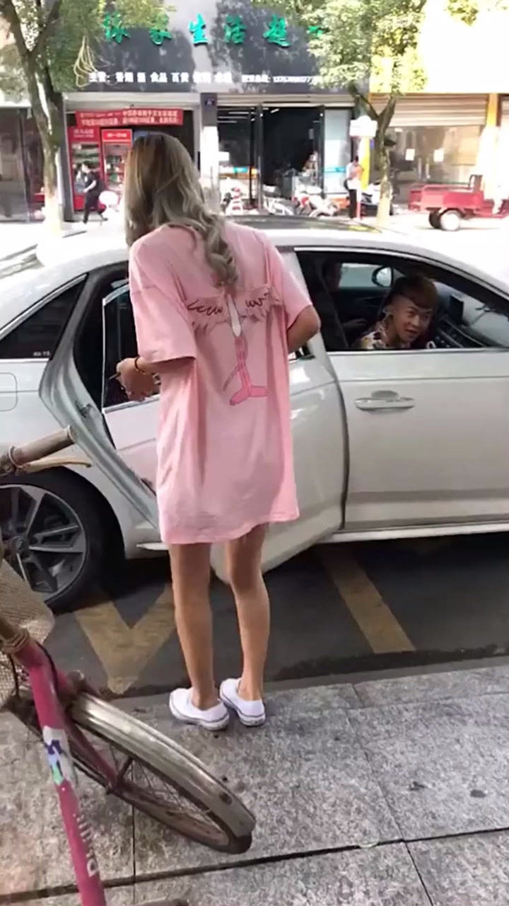 艳艳艳女王有认识网红艳艳吗