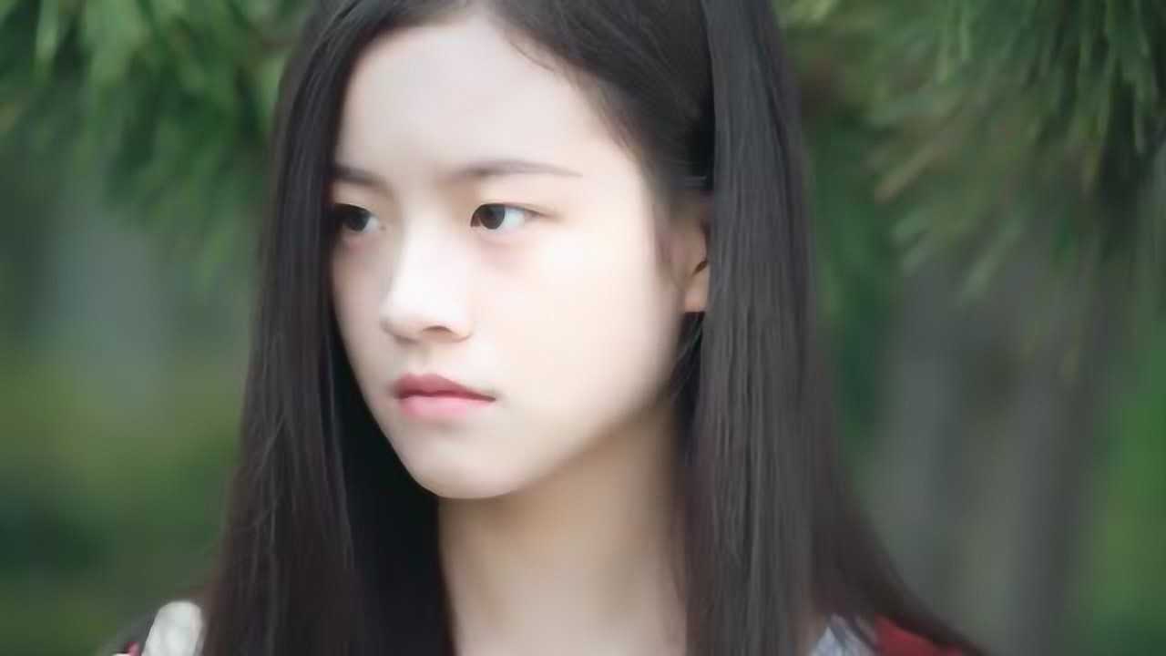 同学两亿岁易海蓝的母亲和李恒在一起被宣墨发现了