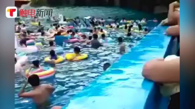 吉林水上乐园海啸池突发巨浪:致44人受伤,已停业整顿