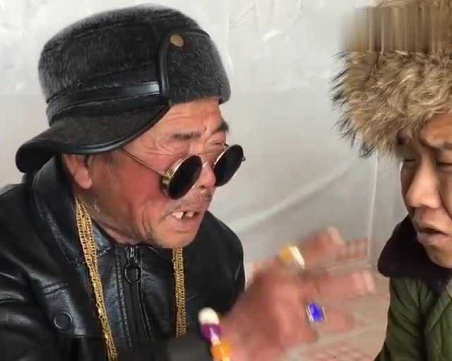 四平青年二哥说自己不差钱有浩哥撑腰后台就是硬