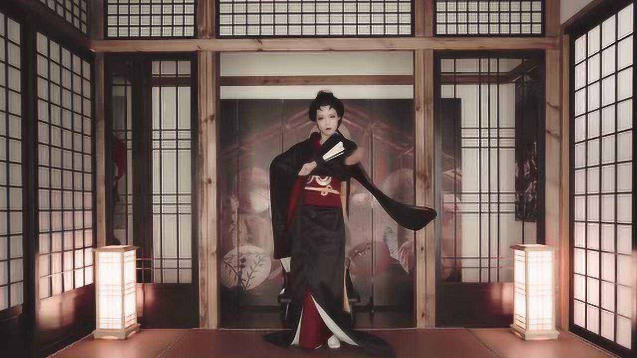 性感美女跳二次元古风宅舞有种御姐的气质