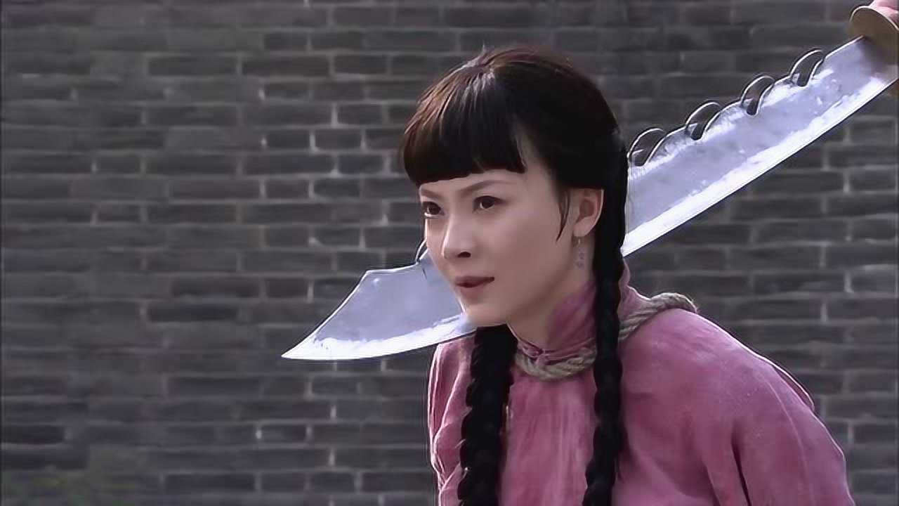 铁梨花:凤儿铁骨铮铮绝不求饶,只要老爹不死就行