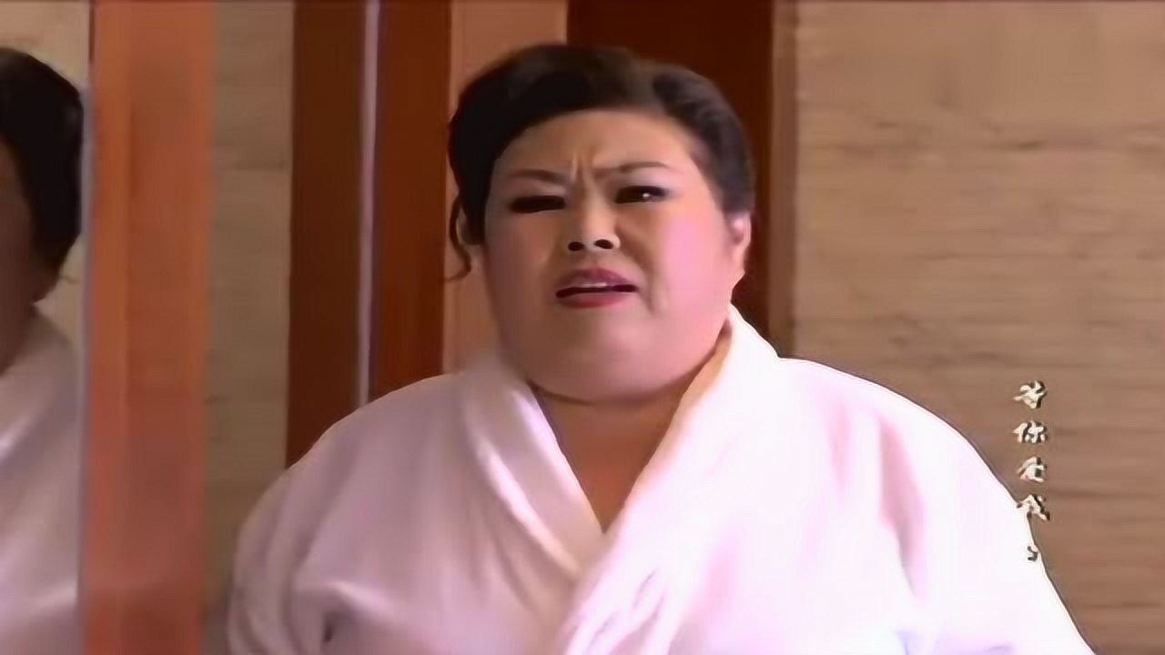 等你爱我小白脸偷了富婆的珠宝正打算跑被逮住过来房间一趟