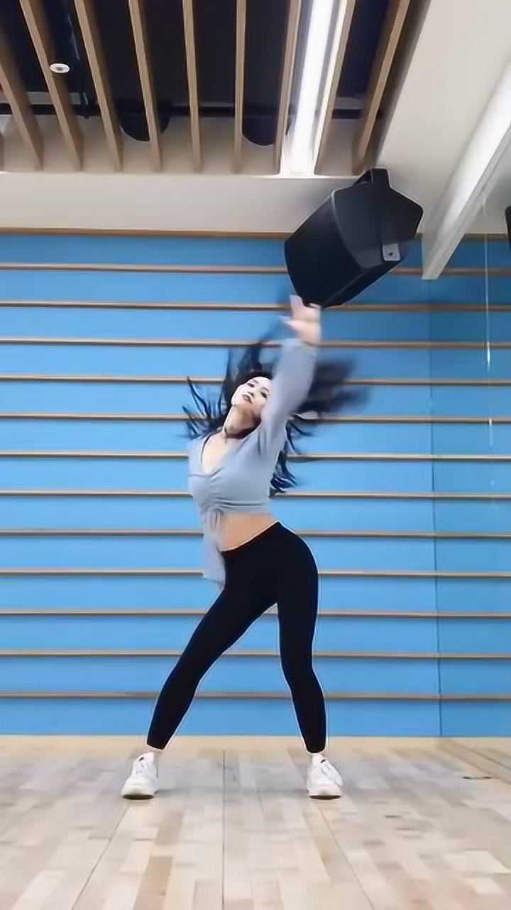 韩国女团可不只是看身材和颜值她们的努力让人心疼