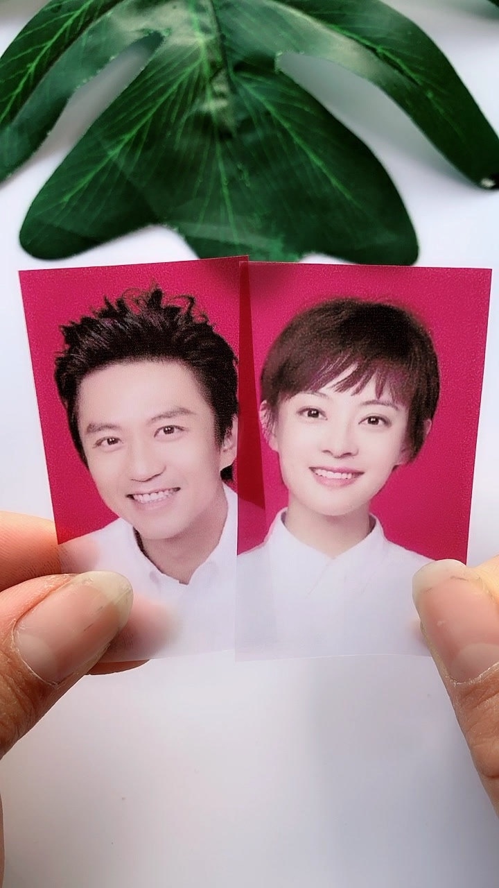 孙俪,邓超,照片合起来以后.有没有夫妻相