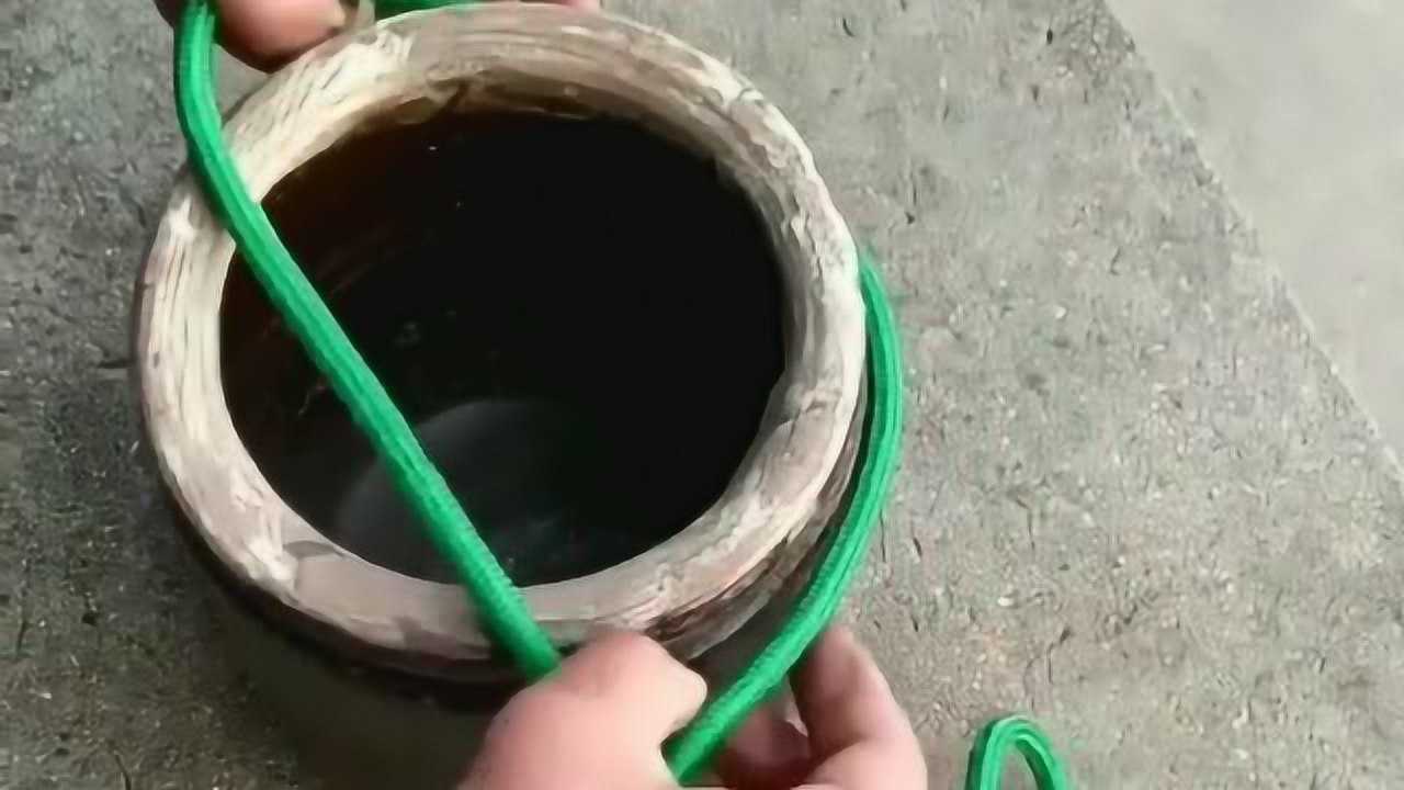 古代过抬缸节的时候,他们都是这样绑绳子的,这个古方法很少人知道!