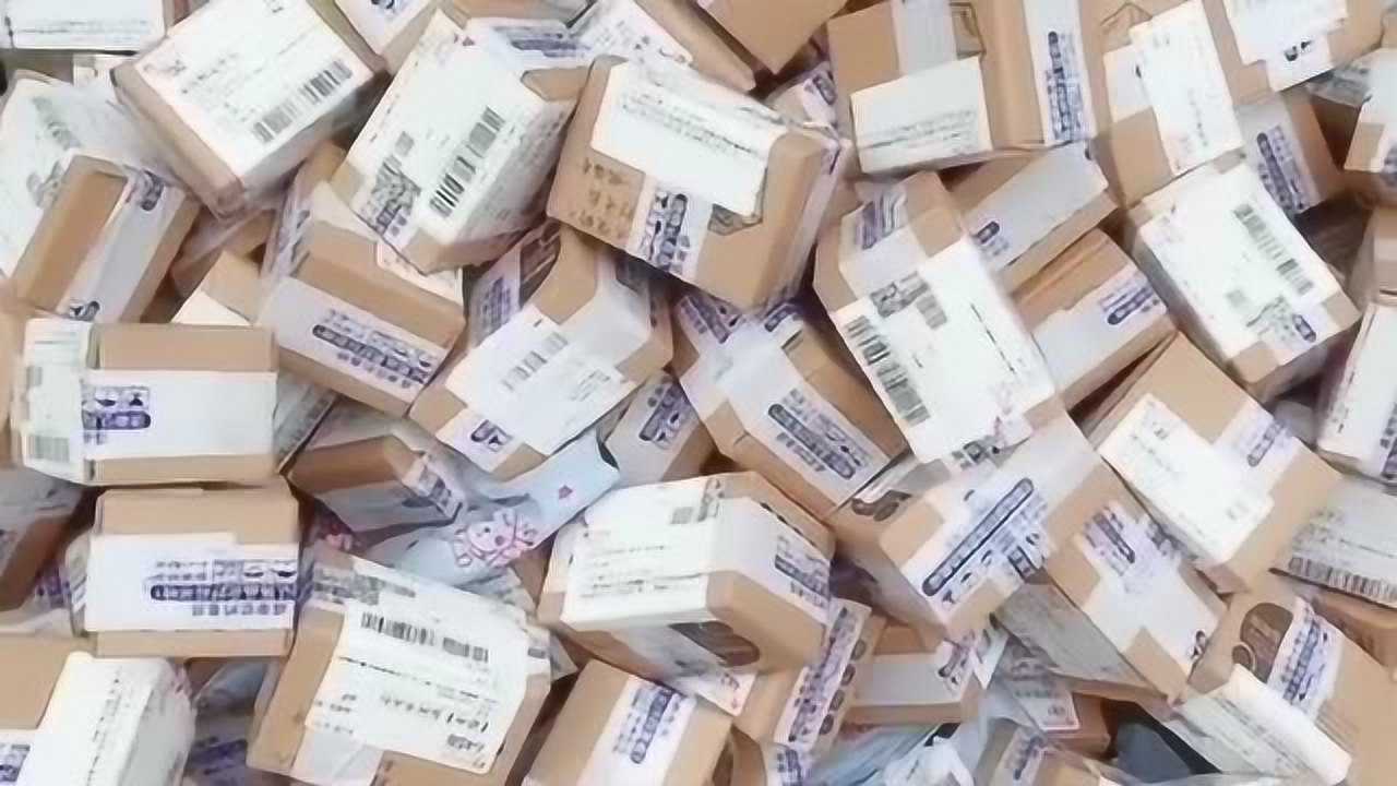 最近因为疫情的原因物流包裹堆积了这么多不知道啥时候可以发完啊