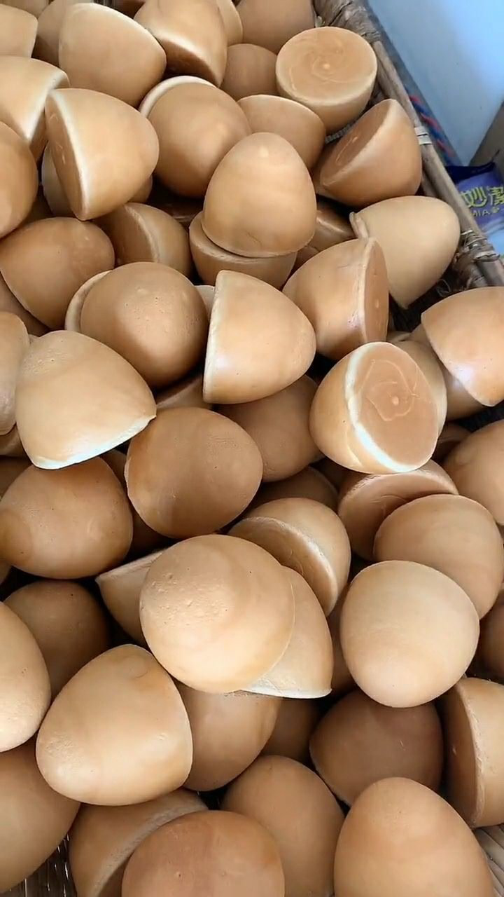 香脆金黄的奶香烤馒头,每一口都非常好吃