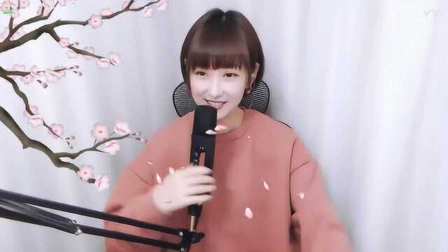 梁红演唱歌曲《跟我约会吧》,一首旋律轻松欢快的歌曲,非常好听