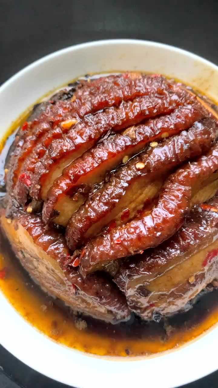 绝对香的梅菜扣肉太棒了