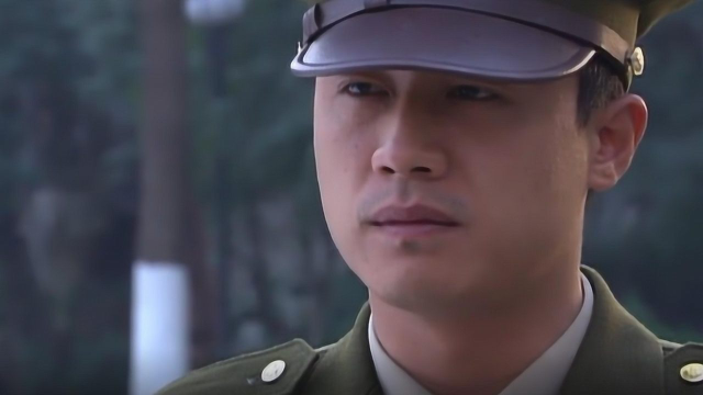 速看《虎胆雄心》第44集:日军机场被炸毁,日军终于投降,江波重回上海!