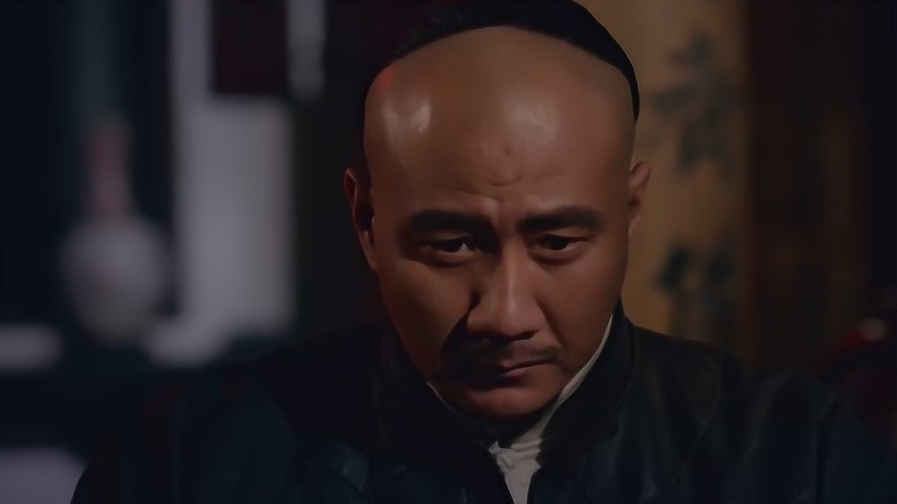 上海王不愧是上海滩洪门老大常力雄被人羞辱沉得住气