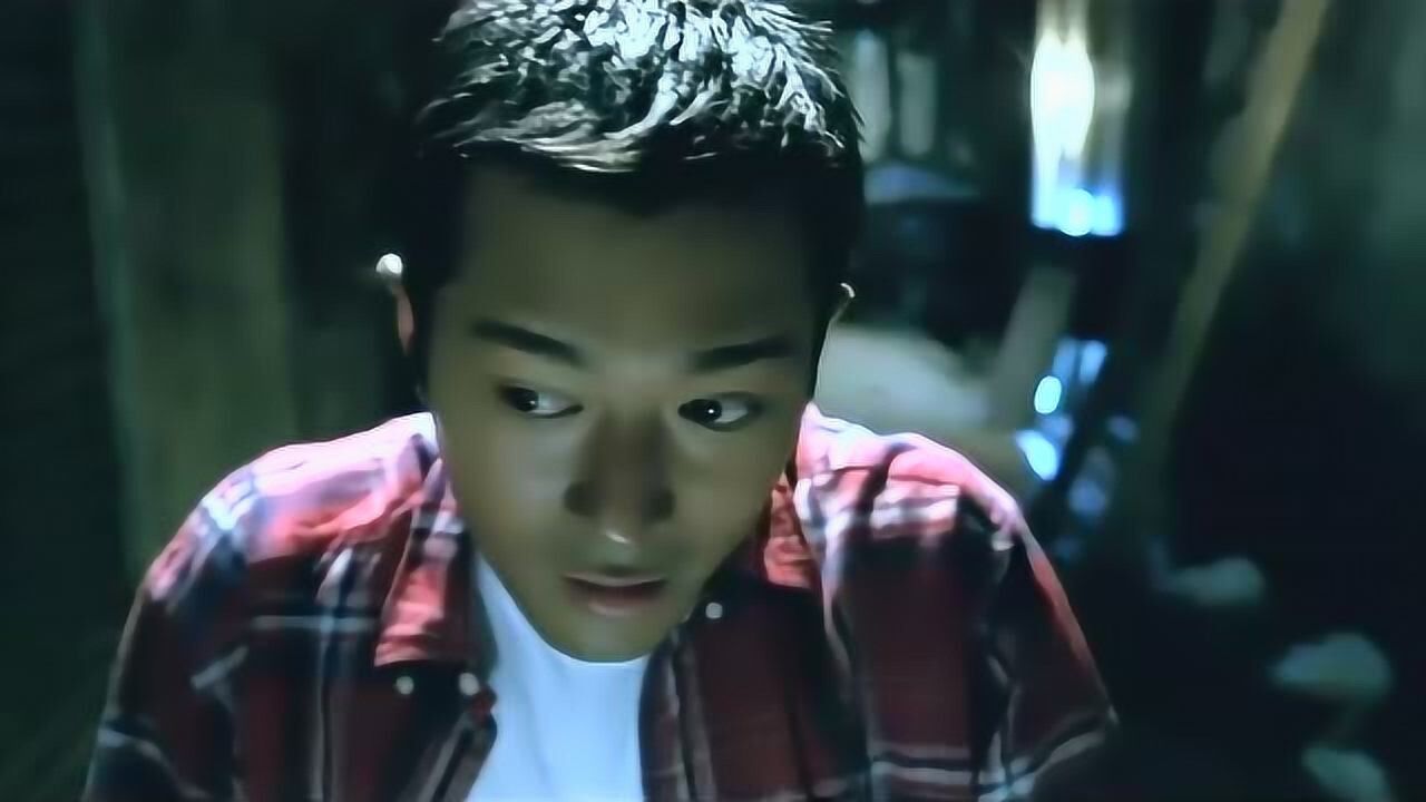 阴阳路:古天乐随地小便,怎料把尿洒在死人牌上,下一秒受到教训