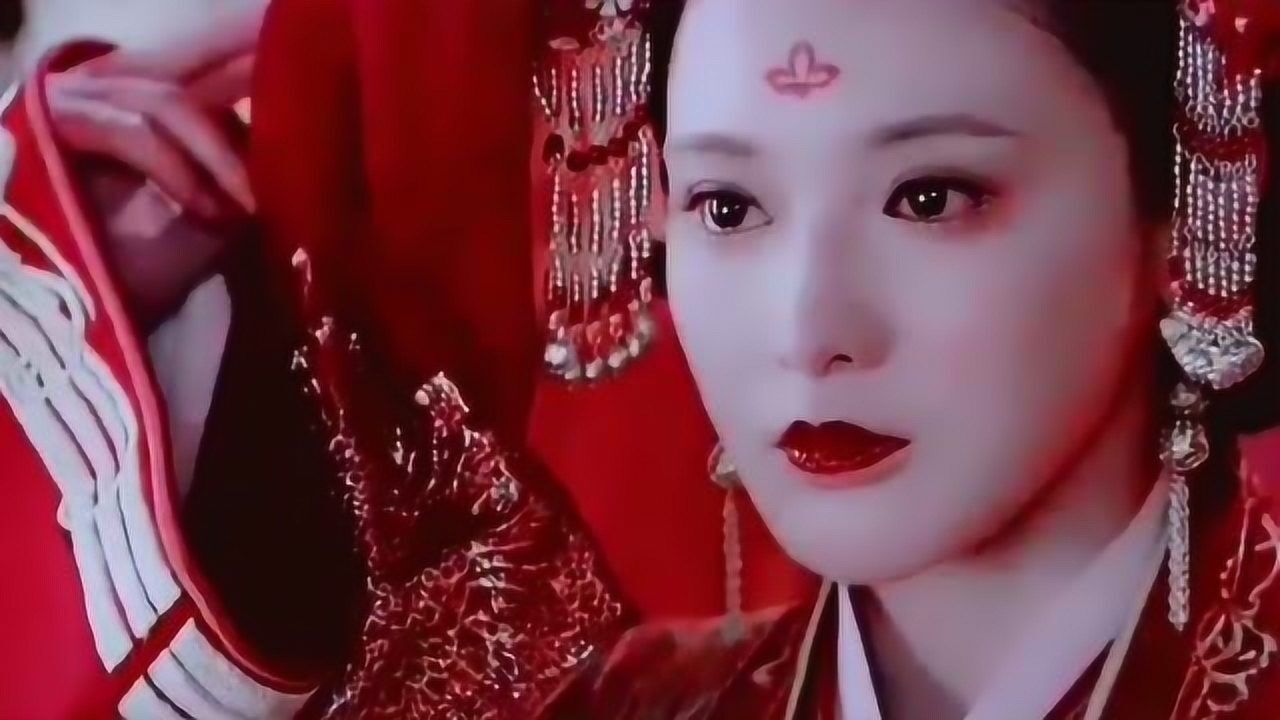 古装女神红盖头掀起来,眼前可为心上人?