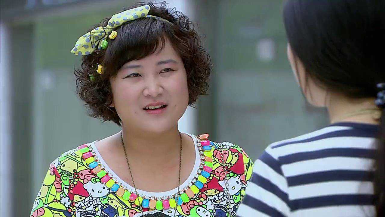 你是我的眼:贾玲带盲女去当模特,画起妆来,真是惊为天人!