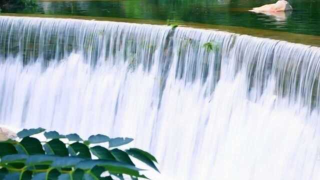 一场大雨过后,山东蒙山瀑布成群,风景宛如仙境