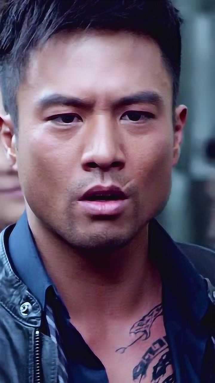 每次安志杰出场我就替主角捏把汗这气场太强了