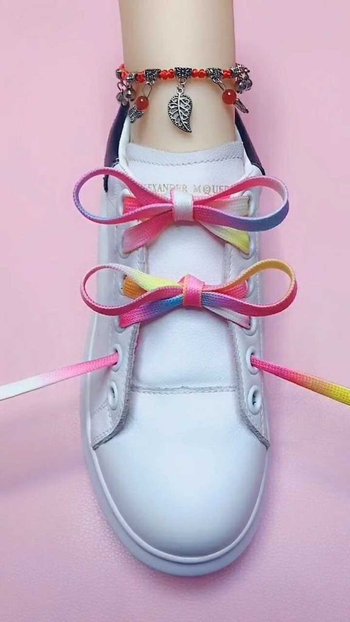 三个蝴蝶结的系鞋带方法,小仙女们的必备款哦!_腾讯视频