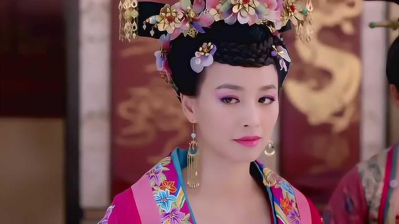 武媚娘传奇李承乾在大街上被人寻仇马蹄落下刚好踩到他的腿上