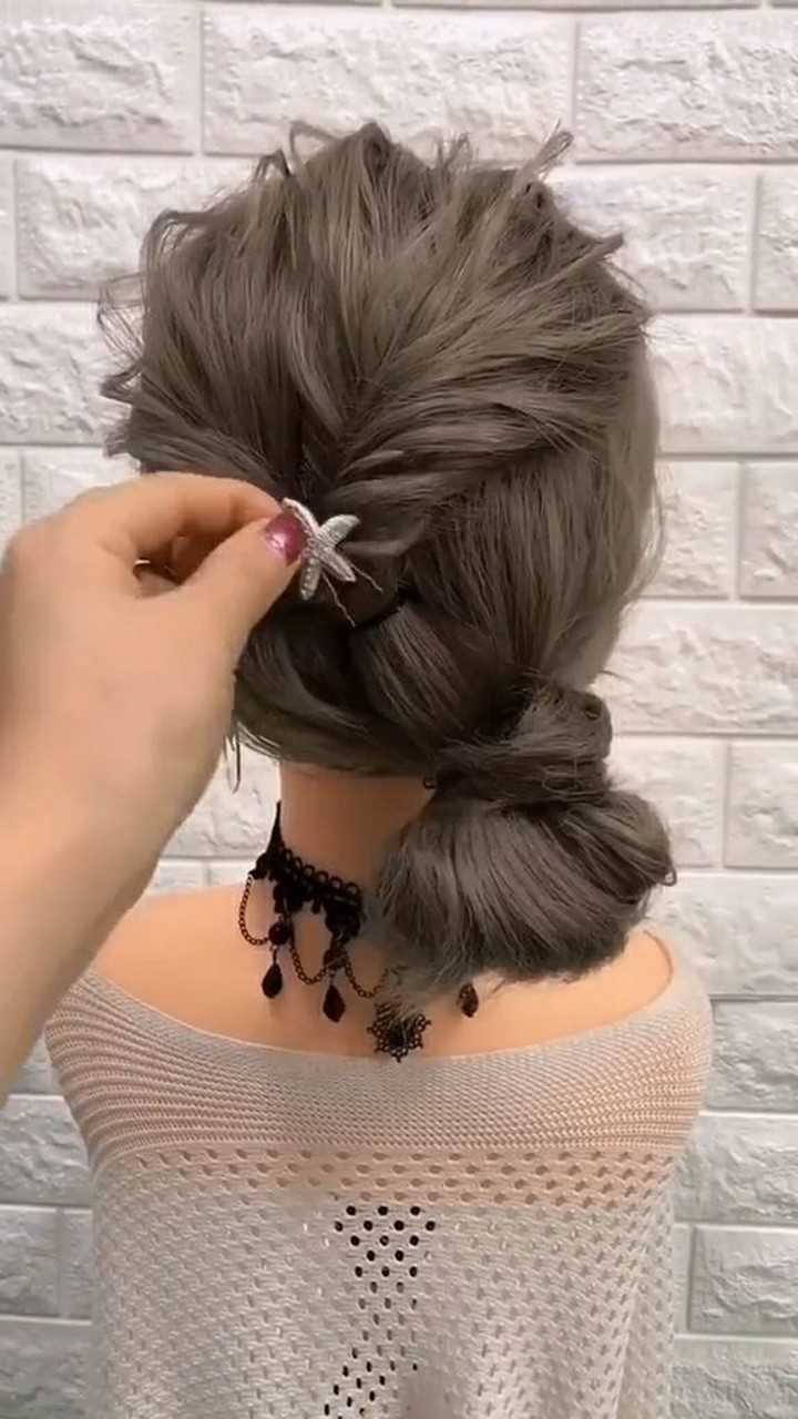 低丸子头这样扎真是太好看了喜欢的赶快试试吧