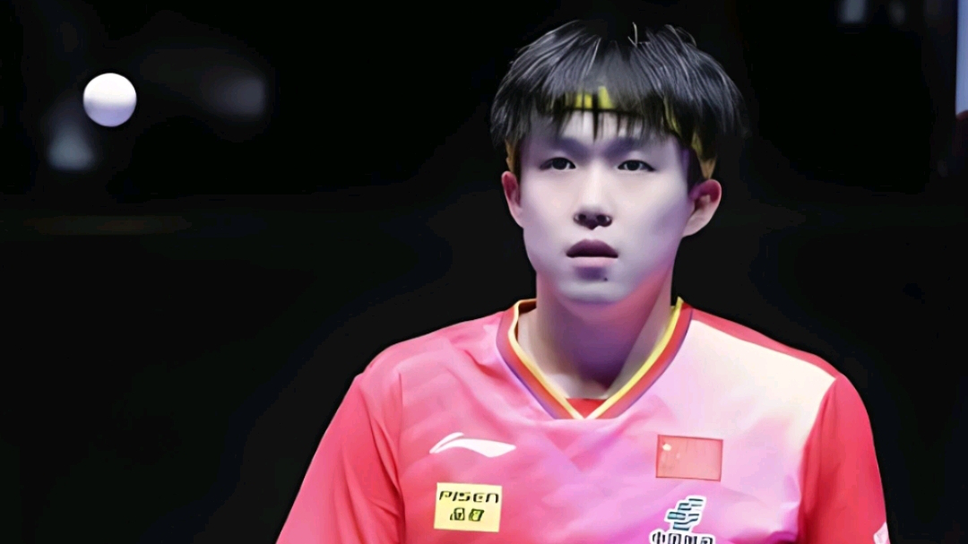 王楚钦第二局打出8-0 吓到对手发球也失误