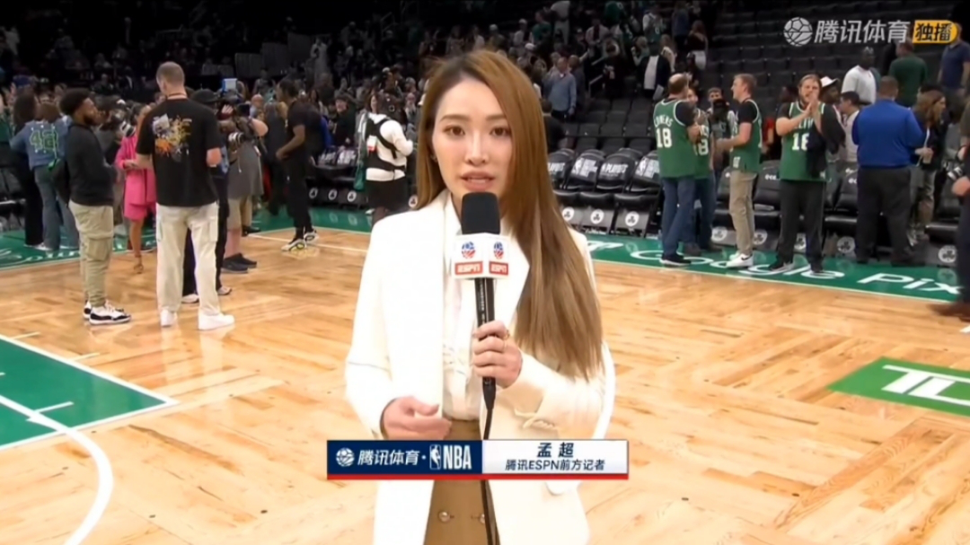 又美又能说!孟超采访霍勒迪 听听他们说了什么