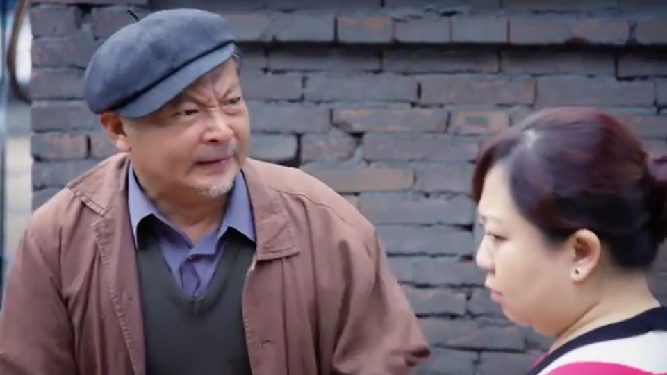 儿媳霸占公公的房子,男人管不了她,四姐不好惹直接拿菜刀