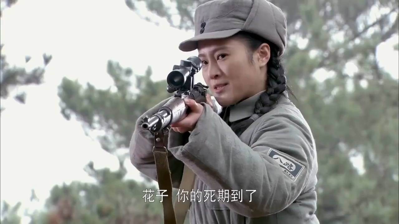 女鬼子用战士当人质,不料反被八路军一枪毙命