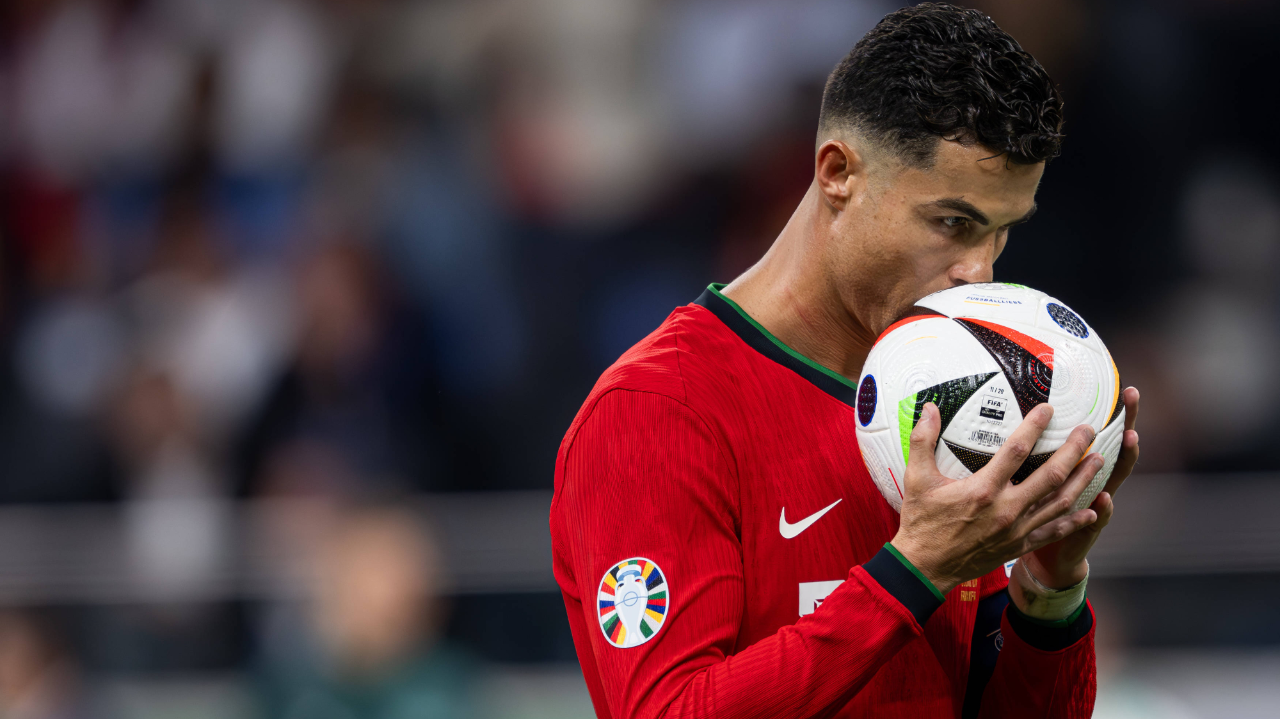 c罗表示还想继续为葡萄牙出战 两三年后再退役