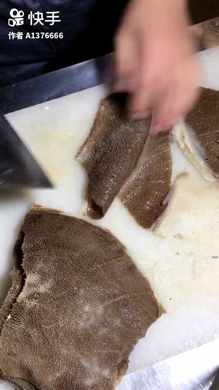 火锅毛肚的正确改刀