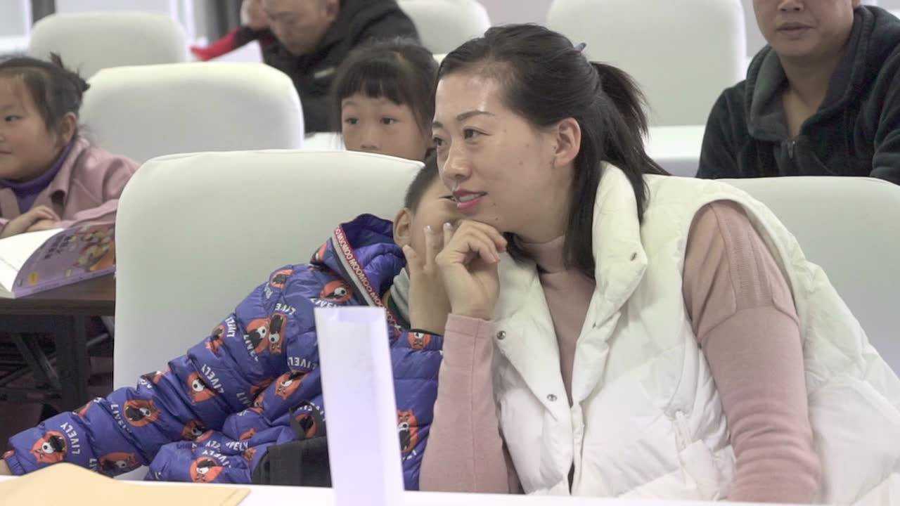 不要随便摸我"青少年防性侵教育328次播放2019年10月29日毕节八中99级