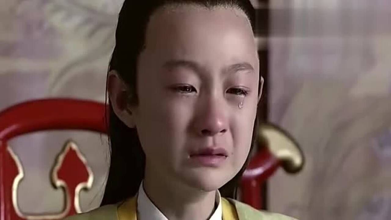 古代打板子视频，竟用板子打小女孩_高清