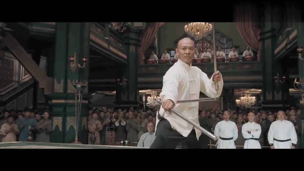 霍元甲李连杰最终彰显宗师风范以一敌四