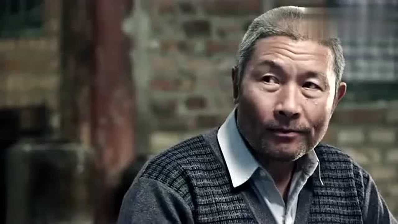 情满四合院傻柱向大家宣布要做院里的一大爷而且不会离婚