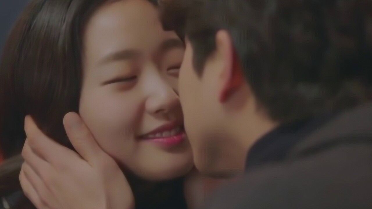 女生遭到“强吻”时，为什么都不会挣扎？男生看完就明白了！_高清1080P在线观看平台_腾讯视频