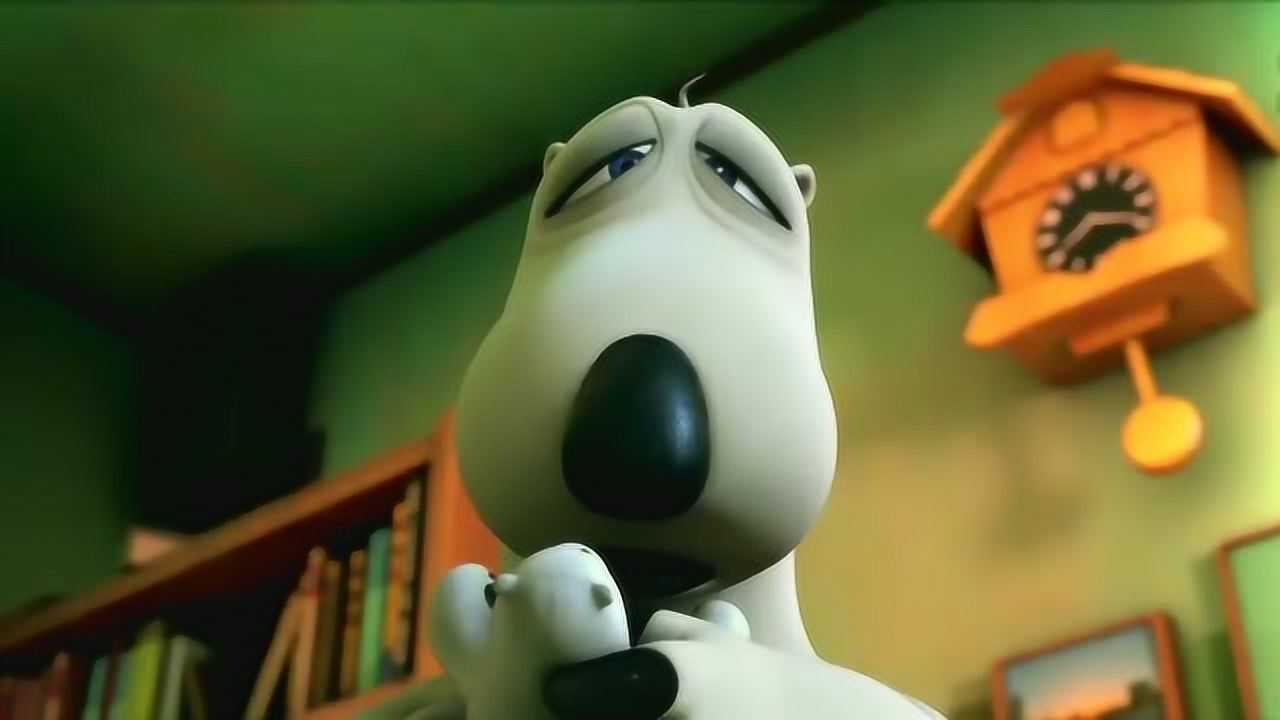 倒霉熊:大白熊被叫大胖子,它一脸不高兴的样子!