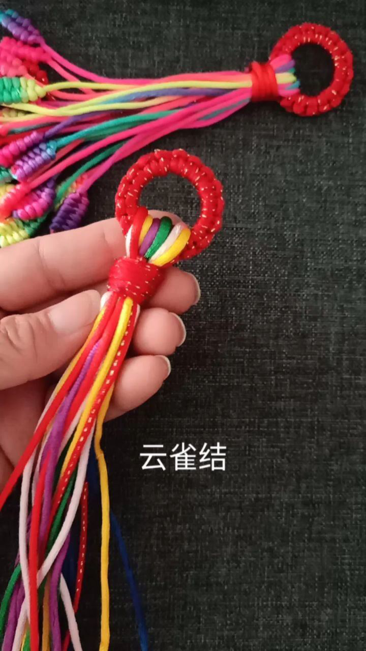 云雀结钥匙扣编法