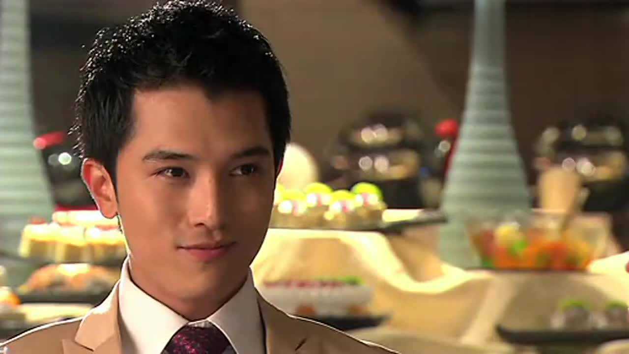 爱情睡醒了项天骐决定婚后财产分配一人一半沐之晴拍桌而起