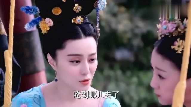 众人都以为绝代的美人疯了,没想到疯美人一个动作,暴露真实的她