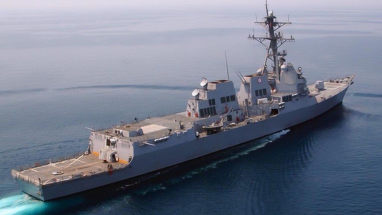 阿利伯克3驱逐舰"优点",百无一用的战斗力,顺便拖垮美国海军