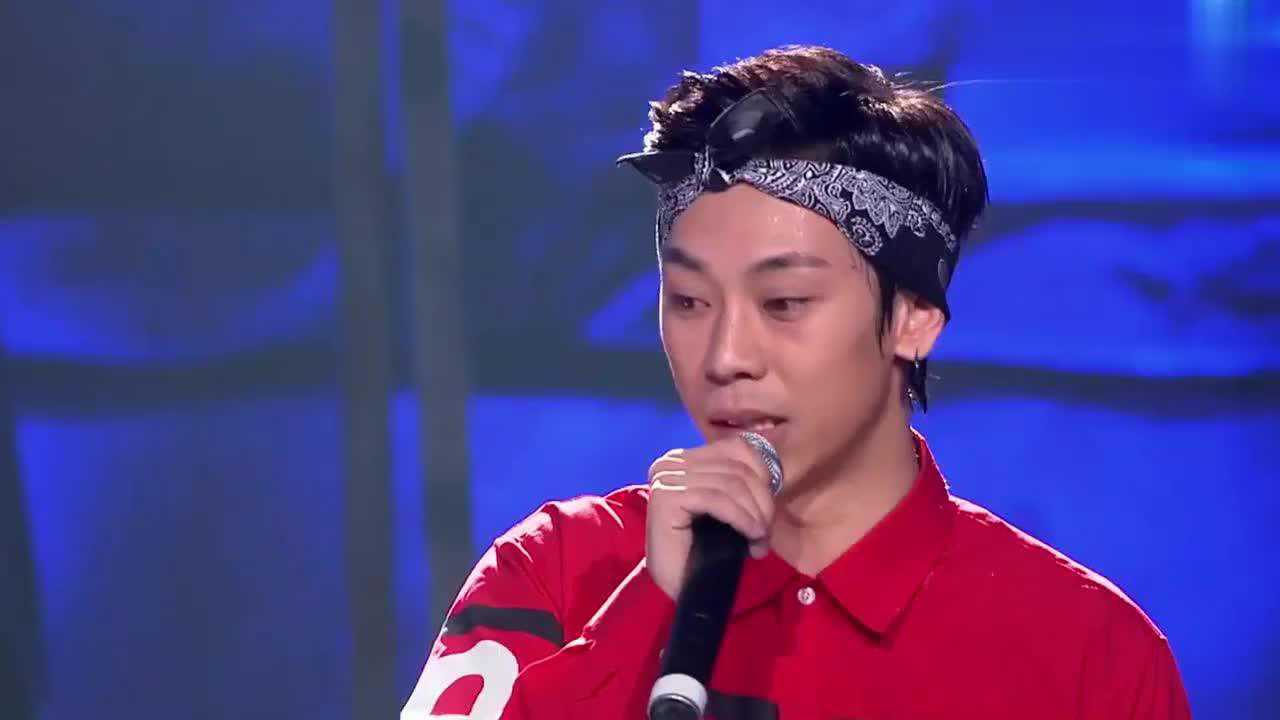 方俊高评价两位舞者两位舞者目前打成平手多接触才能成为朋友