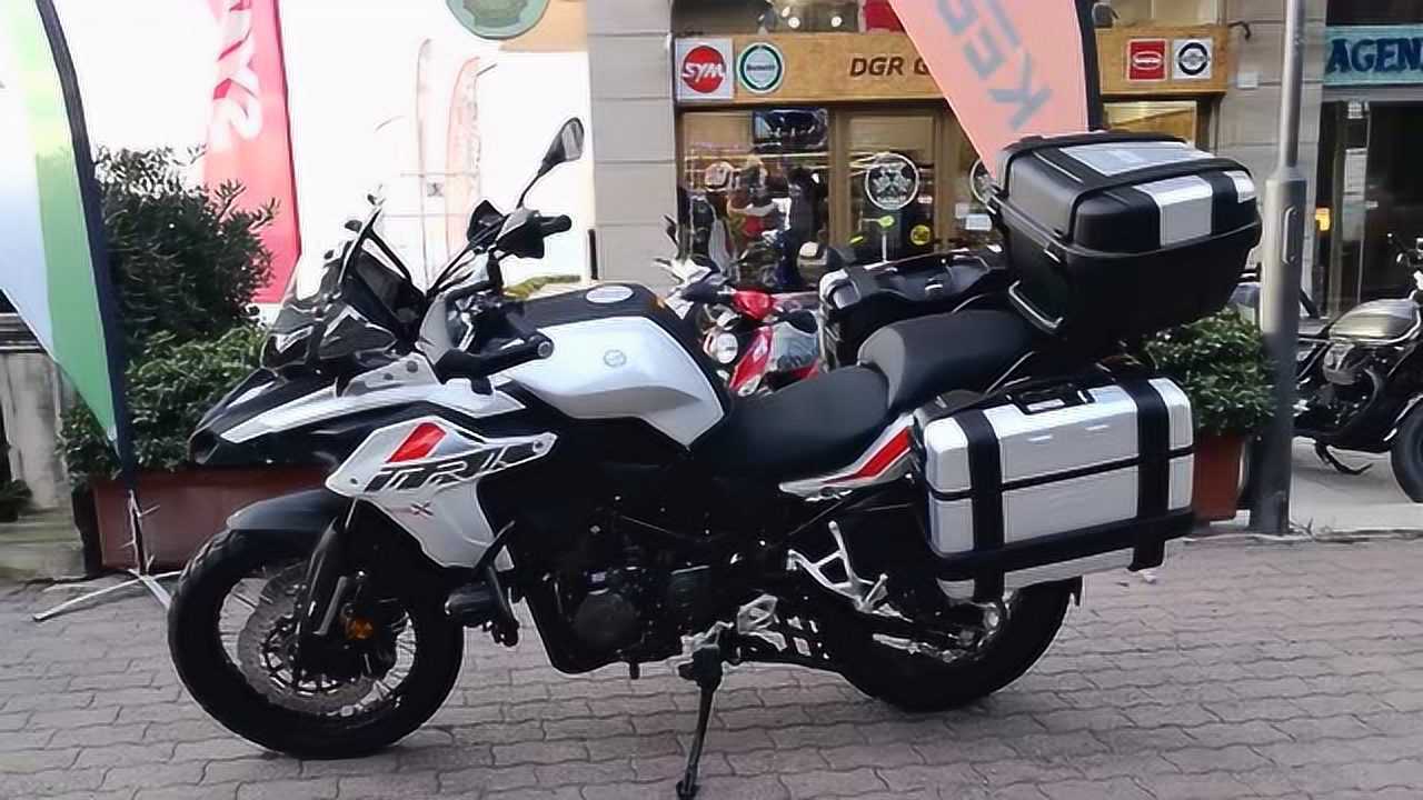 benelli trk 502x 三箱效果演示