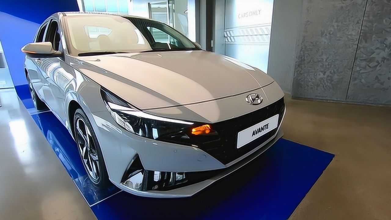 韩国实拍2021款现代伊兰特看到这颜值和内饰买不买思域自己定