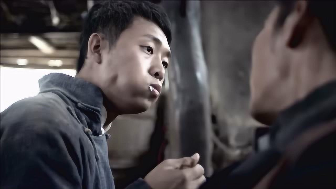 好家伙何思齐吃的非常的香