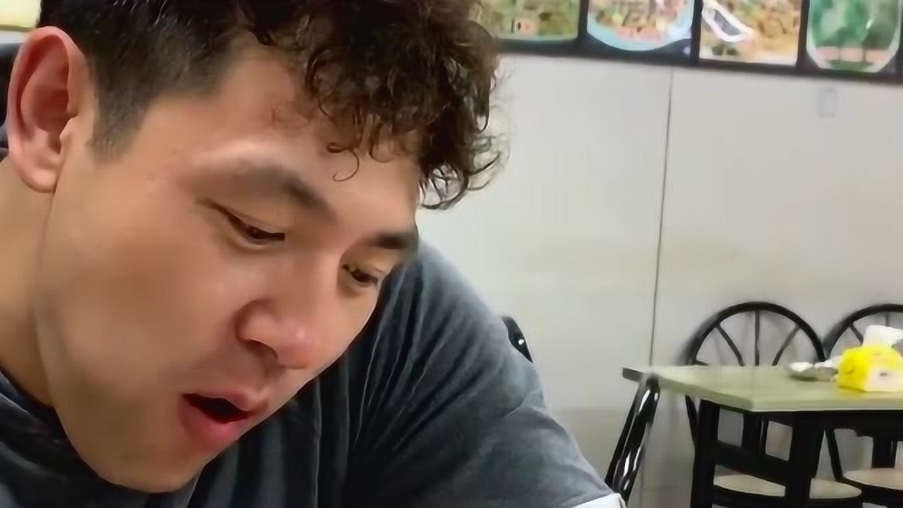 "亚洲巨兽"健身教练李亚强,曾经一顿饭吃下整只烤全羊,食量大的惊人!