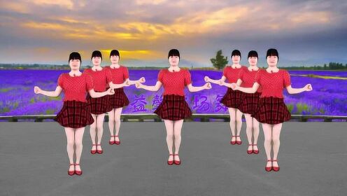 广场舞《兔子舞》简简单单16步,蹦蹦跳跳真好看