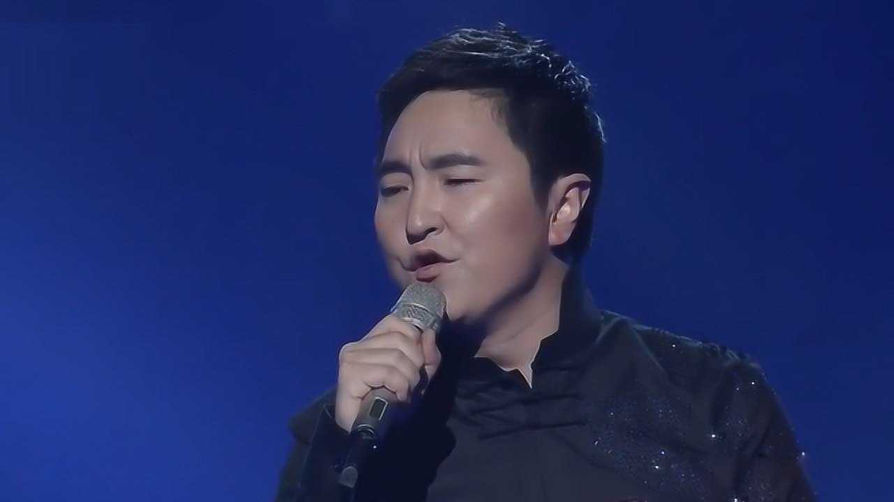 歌手呼斯楞演唱《酒醉的探戈》歌声别有一番风味,回味无穷